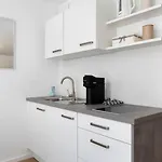 Romeo - Zentral, Modern & Komfortabel Apartamento